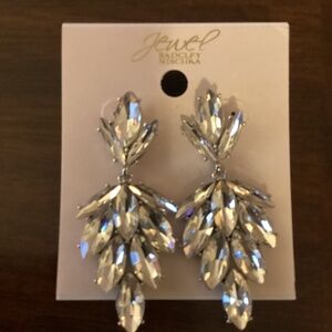 Badgley Mischka Glamorous Evenings.